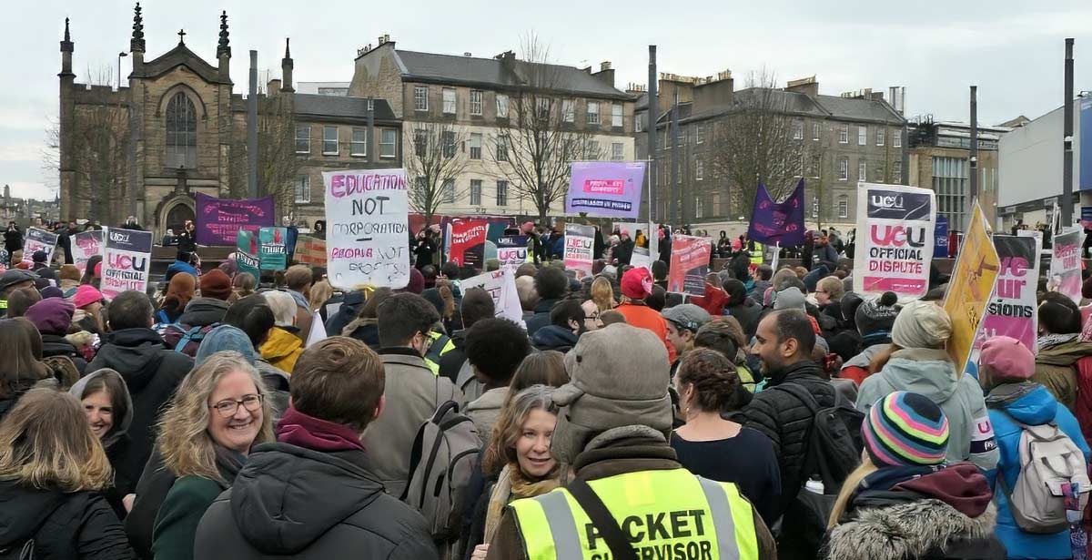 Crowdshot of students protesting in 2019